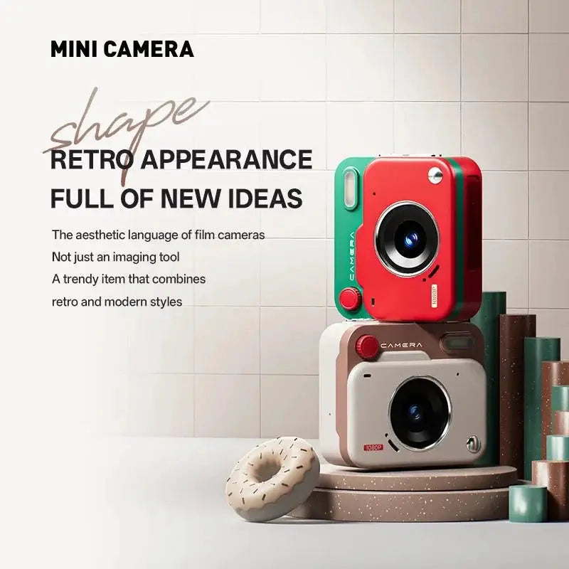 Must Have Retro CCD Mini Digital Camera Keychain With 1.77 Inch HD Video - stepyours.com