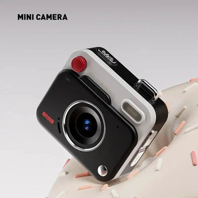 Must Have Retro CCD Mini Digital Camera Keychain With 1.77 Inch HD Video - stepyours.com